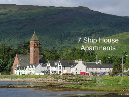 Cosy Cottage With Sea Views Close To Local Shops. Lamlash Bagian luar foto